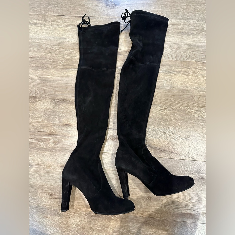 Pre-owned authentic Stuart Weitzman highland suede over the knee boots size 9